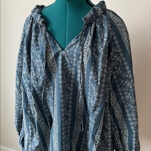 NWT a.n.a | 100% Cotton Boho Drawstring Top in Blue Floral Dots Pattern | 3X